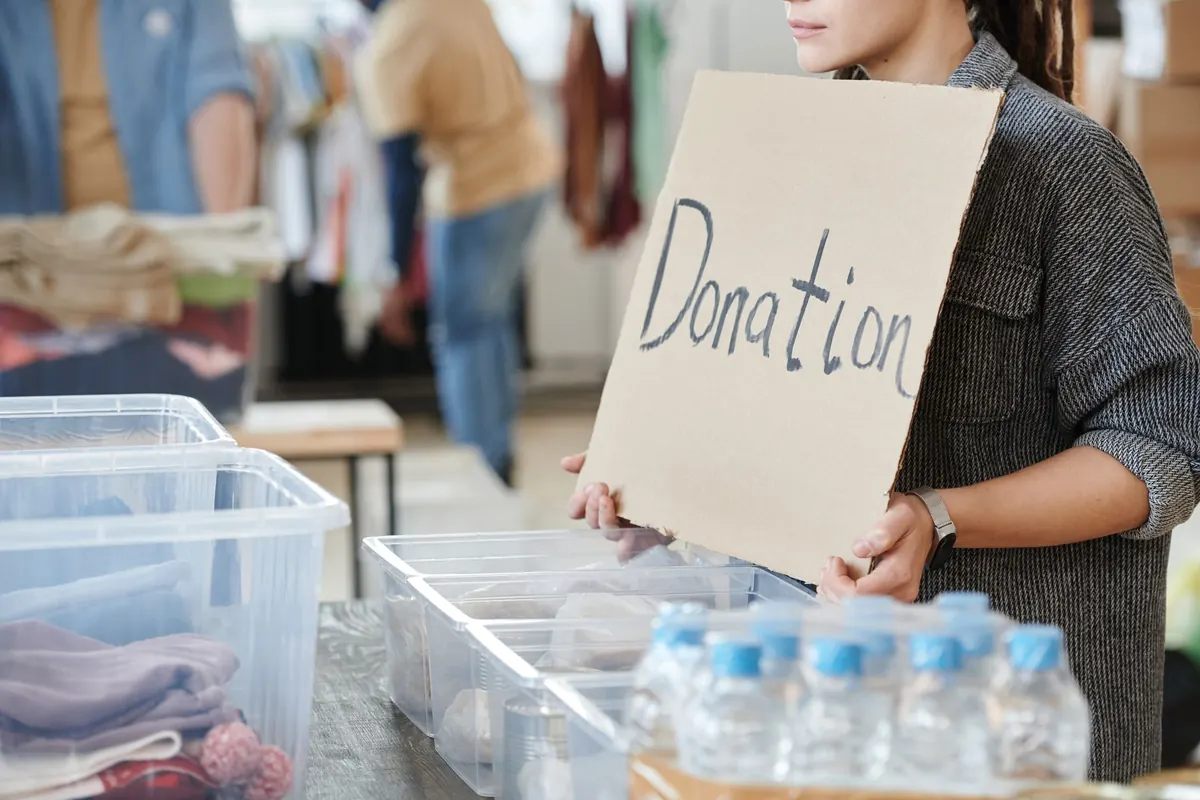 Charity Shop Shopping: A Checklist for Spotting Quality Fabrics